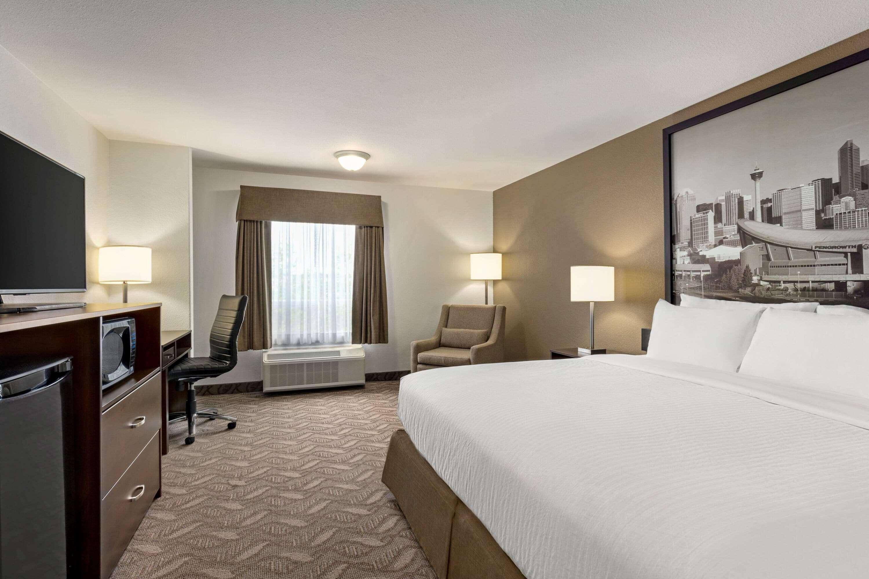 Hotel Super 8 By Wyndham Calgary Shawnessy Area Exterior foto